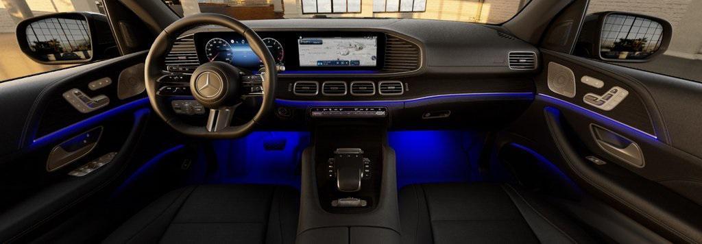 new 2025 Mercedes-Benz GLS 450 car, priced at $96,345