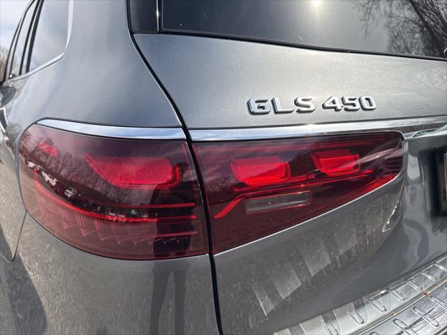 new 2025 Mercedes-Benz GLS 450 car, priced at $96,345