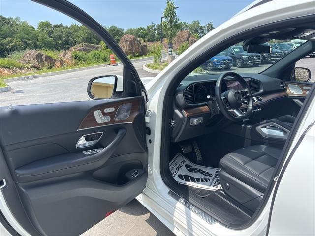 used 2025 Mercedes-Benz GLS 450 car, priced at $83,999