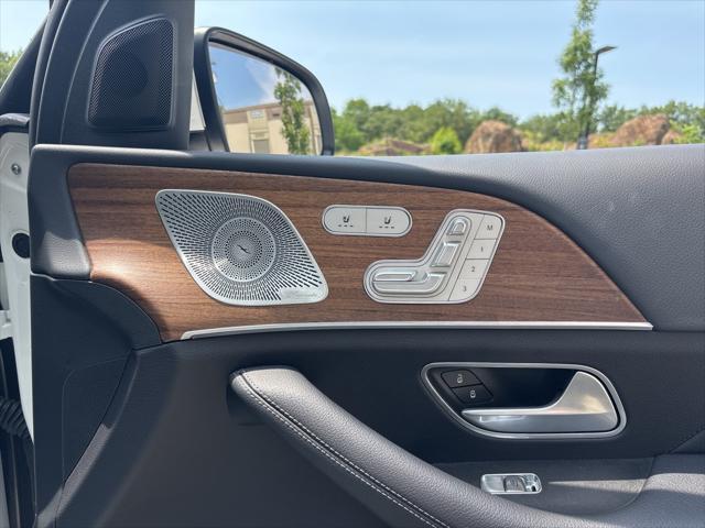 used 2025 Mercedes-Benz GLS 450 car, priced at $83,999