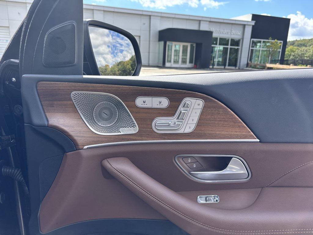 used 2025 Mercedes-Benz GLS 450 car, priced at $85,999
