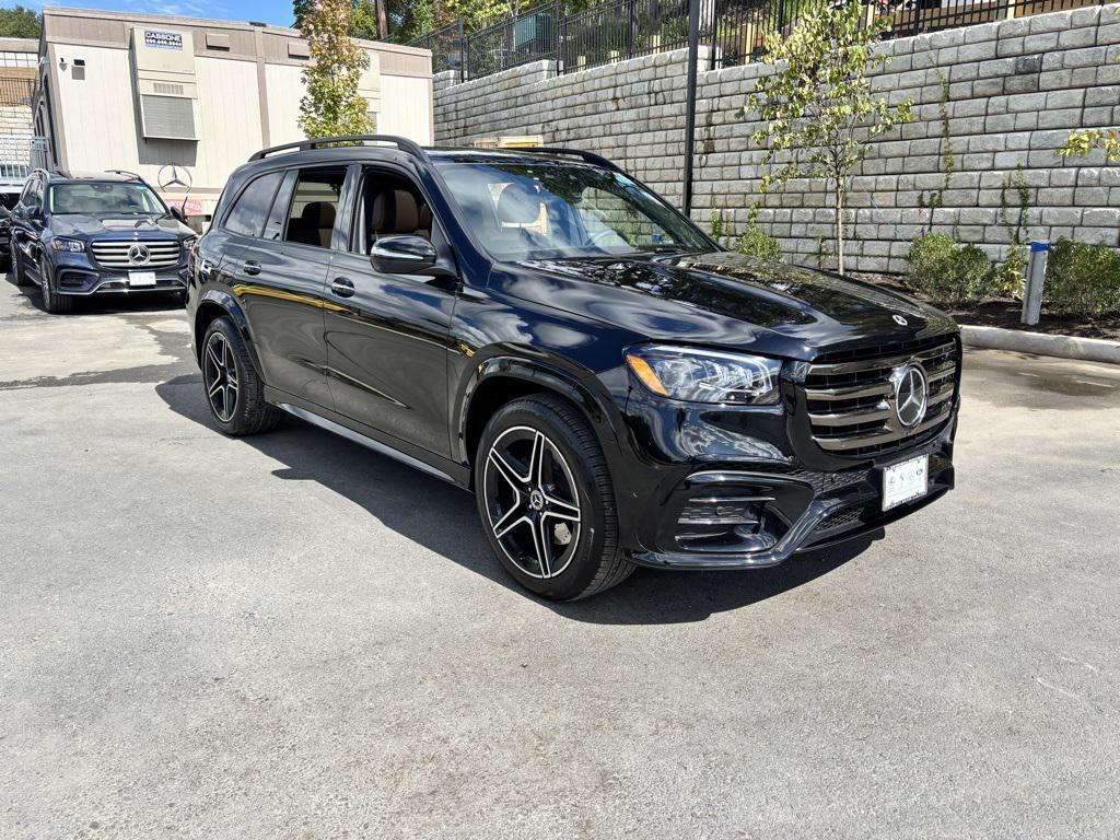 used 2025 Mercedes-Benz GLS 450 car, priced at $85,999