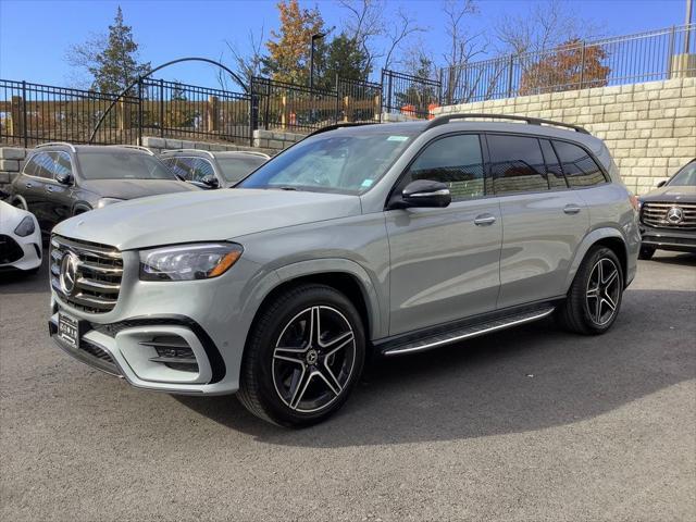 new 2025 Mercedes-Benz GLS 450 car, priced at $99,055