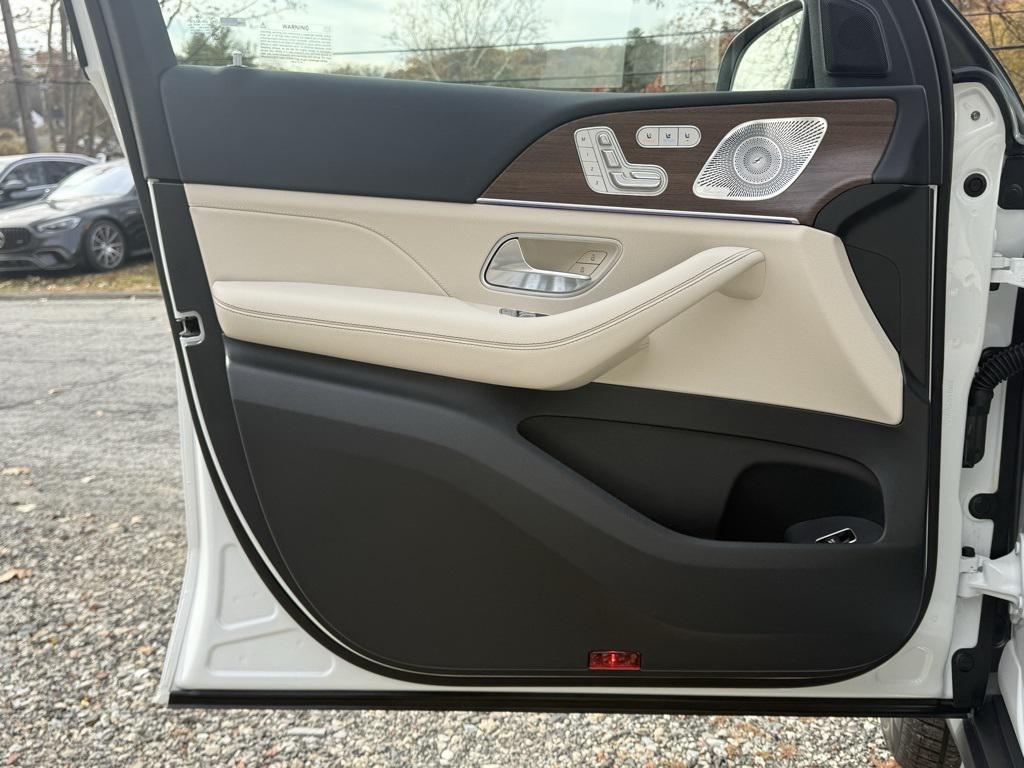 new 2026 Mercedes-Benz GLE 350 car, priced at $76,885