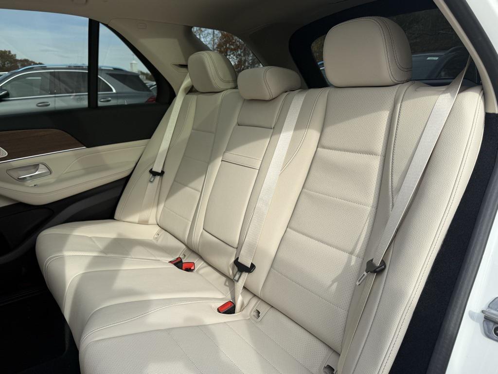 new 2026 Mercedes-Benz GLE 350 car, priced at $76,885