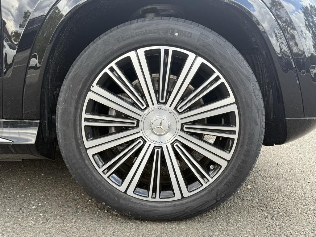 new 2025 Mercedes-Benz Maybach GLS 600 car, priced at $188,150