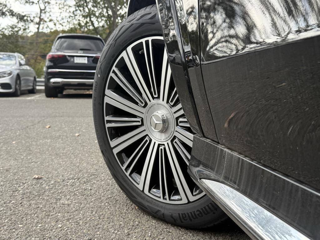 new 2025 Mercedes-Benz Maybach GLS 600 car, priced at $188,150