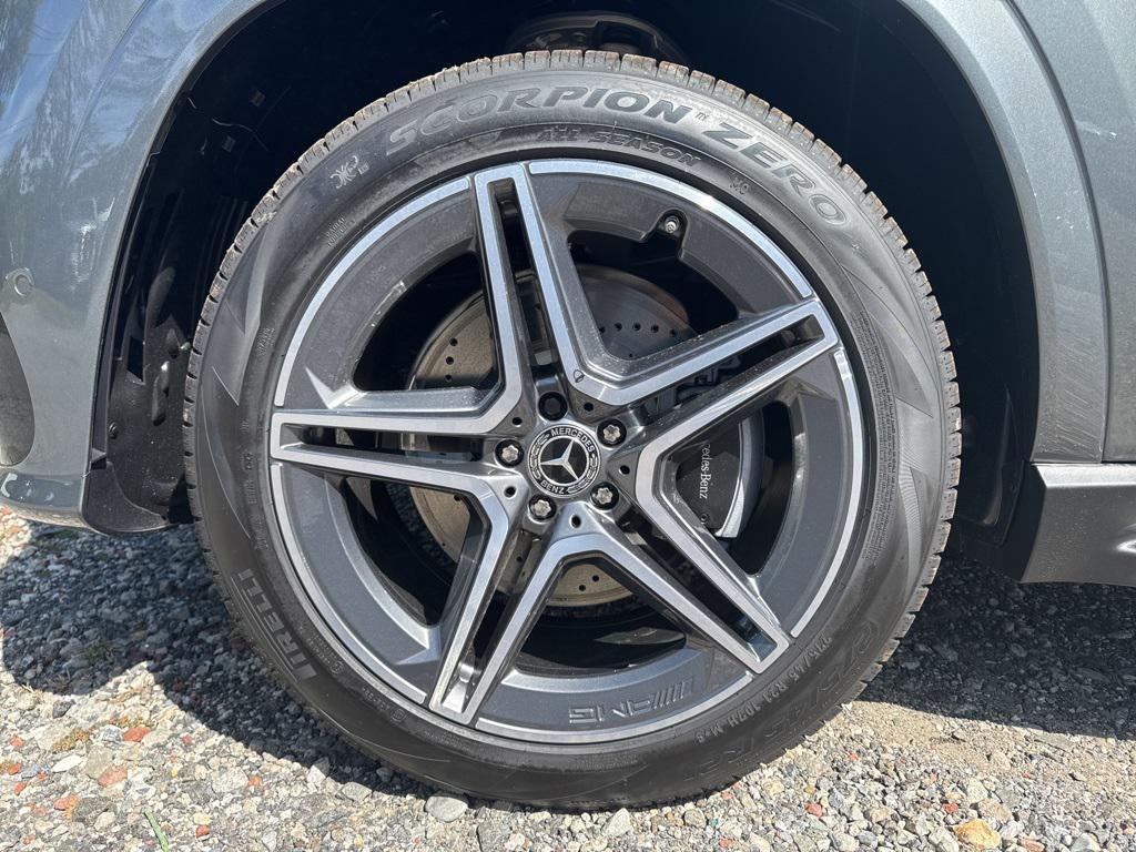 new 2026 Mercedes-Benz GLS 450 car, priced at $97,035