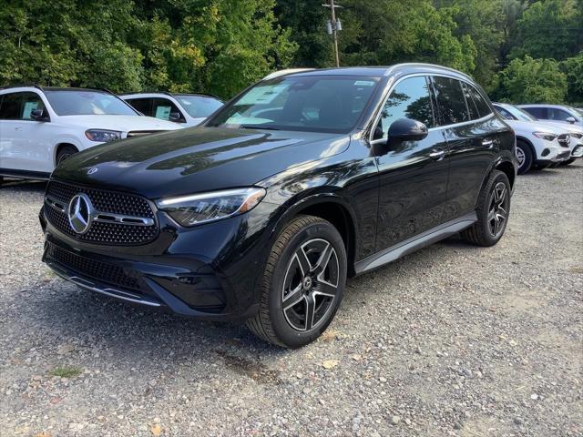 new 2025 Mercedes-Benz GLC 300 car, priced at $62,285