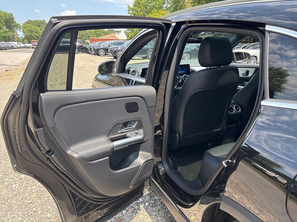used 2025 Mercedes-Benz GLA 250 car, priced at $42,599