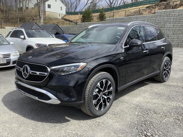 new 2025 Mercedes-Benz GLC 350e car, priced at $63,980