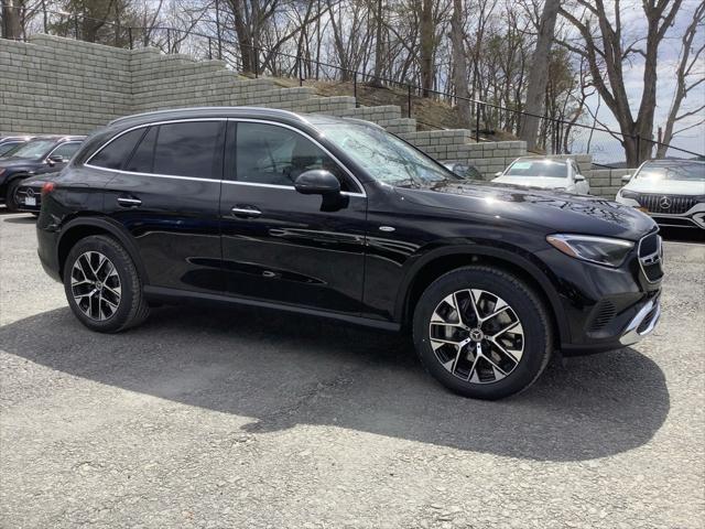 new 2025 Mercedes-Benz GLC 350e car, priced at $63,980