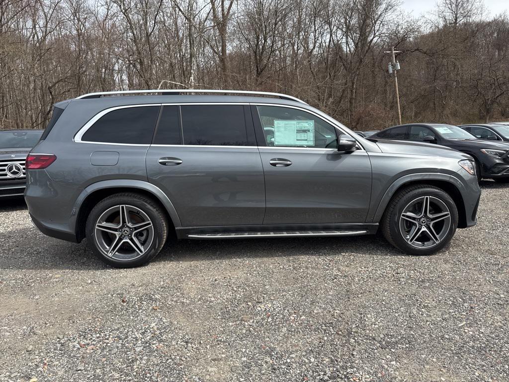 new 2025 Mercedes-Benz GLS 450 car, priced at $95,685