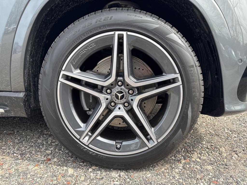 new 2025 Mercedes-Benz GLS 450 car, priced at $95,685