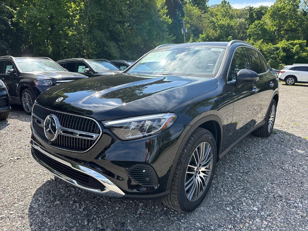 new 2026 Mercedes-Benz GLC 300 car, priced at $60,290