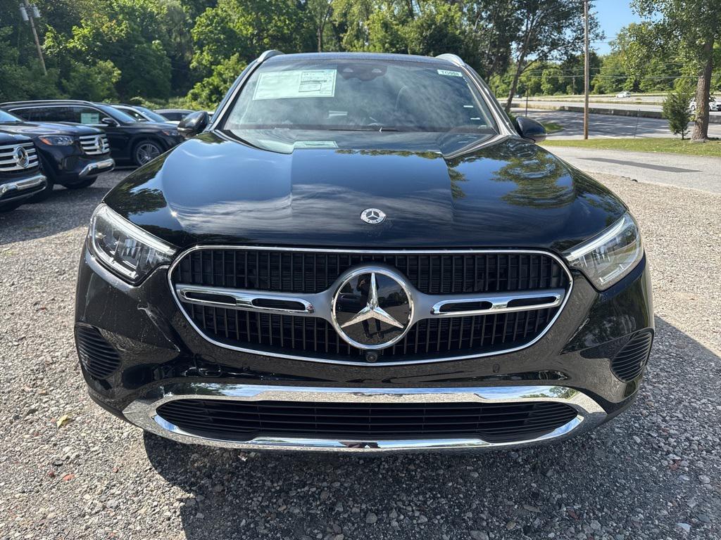 new 2026 Mercedes-Benz GLC 300 car, priced at $60,290