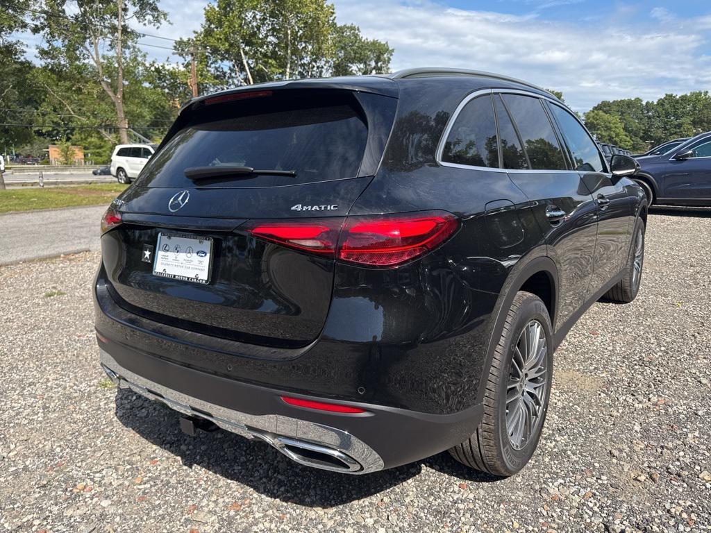new 2026 Mercedes-Benz GLC 300 car, priced at $60,290