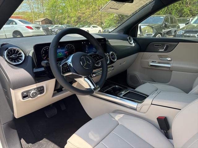 new 2025 Mercedes-Benz GLA 250 car, priced at $47,295