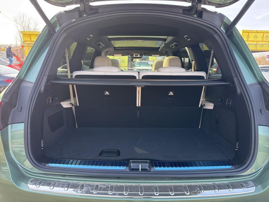 new 2025 Mercedes-Benz GLS 450 car, priced at $102,515
