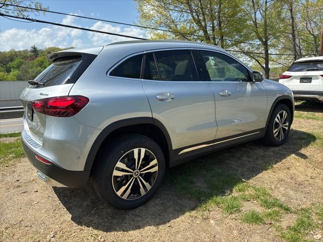 new 2025 Mercedes-Benz GLA 250 car, priced at $50,310