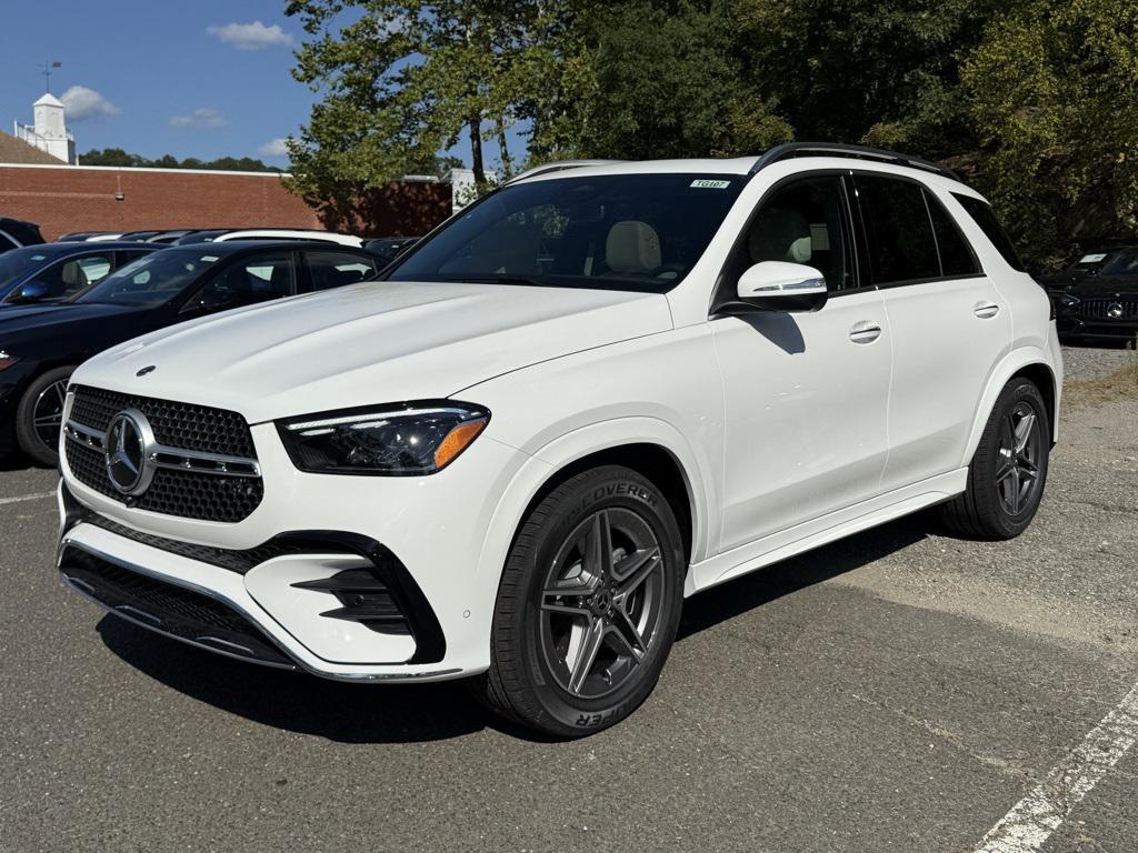 new 2026 Mercedes-Benz GLE 580 car, priced at $91,445