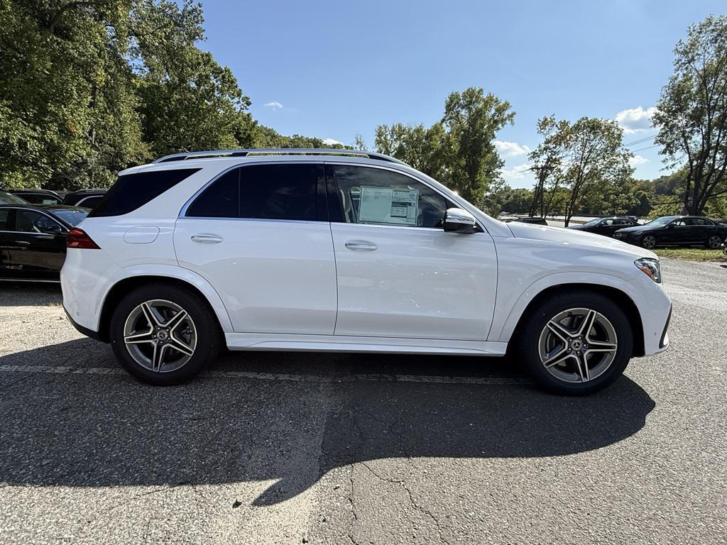 new 2026 Mercedes-Benz GLE 580 car, priced at $91,445