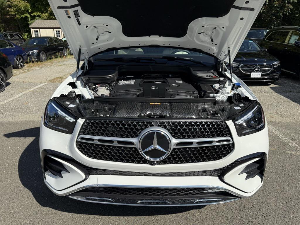 new 2026 Mercedes-Benz GLE 580 car, priced at $91,445