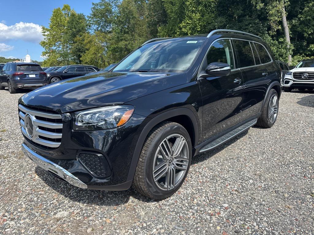 new 2026 Mercedes-Benz GLS 450 car, priced at $92,400