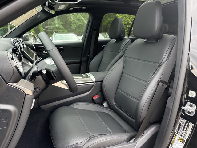 new 2025 Mercedes-Benz GLC 300 car, priced at $57,535
