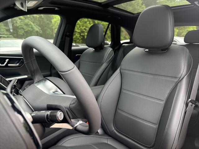 new 2025 Mercedes-Benz GLC 300 car, priced at $57,535