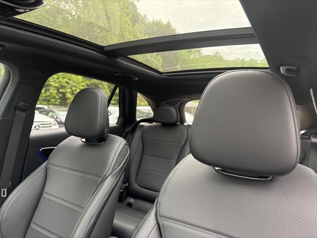 new 2025 Mercedes-Benz GLC 300 car, priced at $57,535