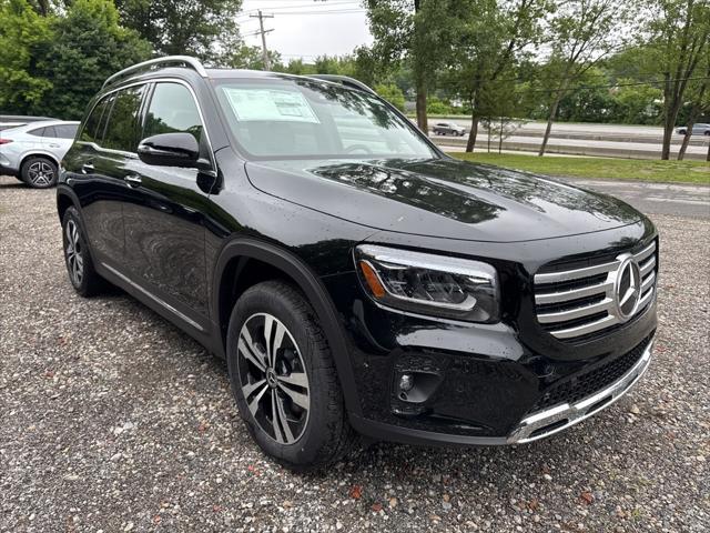new 2025 Mercedes-Benz GLB 250 car, priced at $49,595