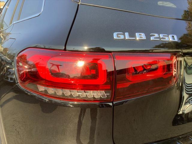 used 2021 Mercedes-Benz GLB 250 car, priced at $31,492