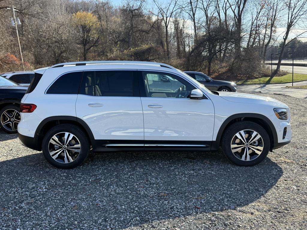 new 2026 Mercedes-Benz GLB 250 car, priced at $52,060