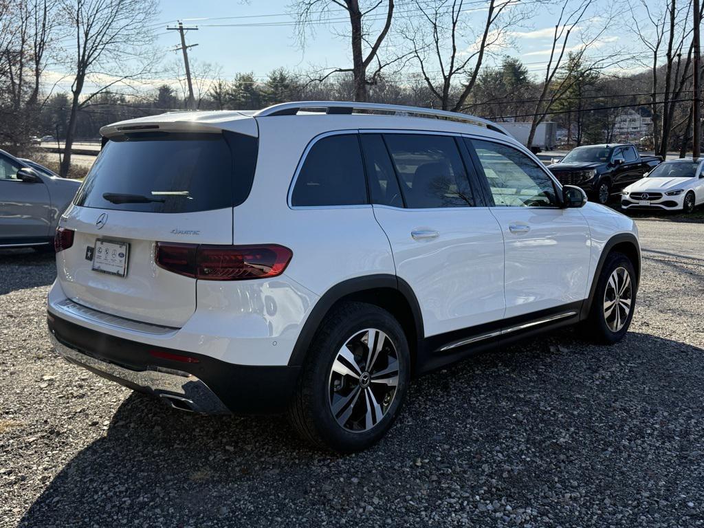 new 2026 Mercedes-Benz GLB 250 car, priced at $52,060
