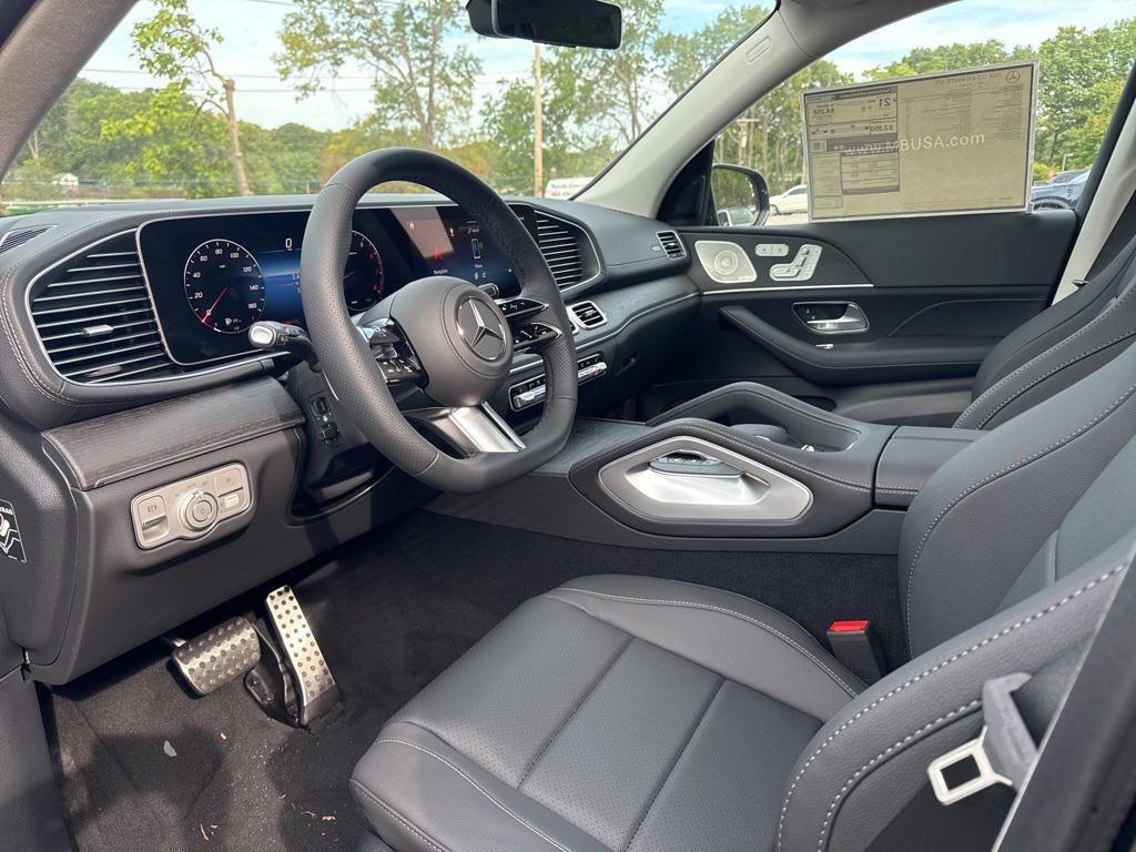 new 2026 Mercedes-Benz GLS 450 car, priced at $97,730