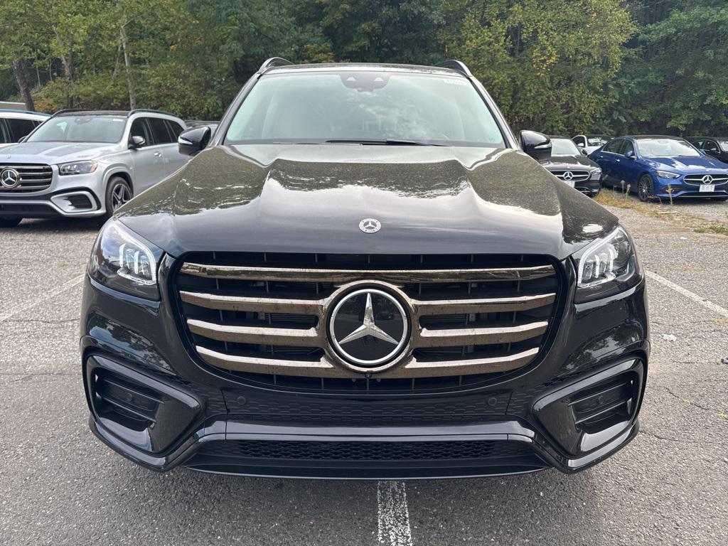 new 2026 Mercedes-Benz GLS 450 car, priced at $97,730