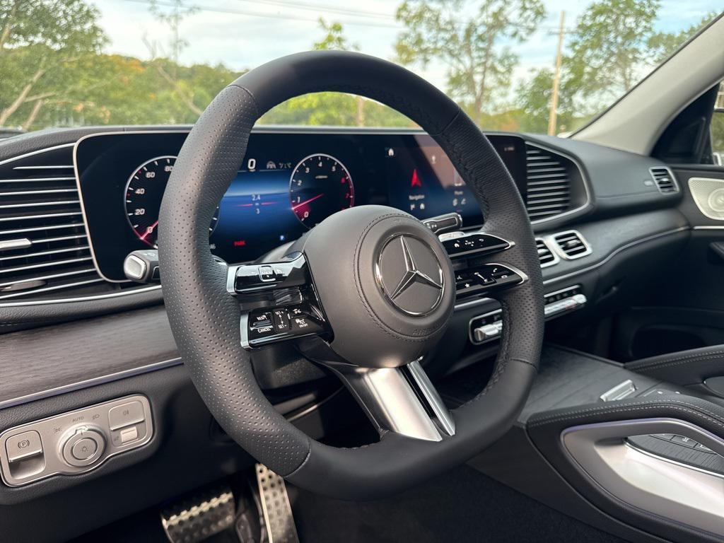 new 2026 Mercedes-Benz GLS 450 car, priced at $97,730