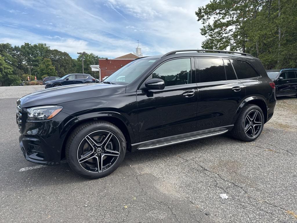 new 2026 Mercedes-Benz GLS 450 car, priced at $97,730