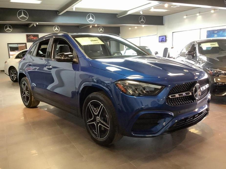 new 2024 Mercedes-Benz GLA 250 car, priced at $52,475