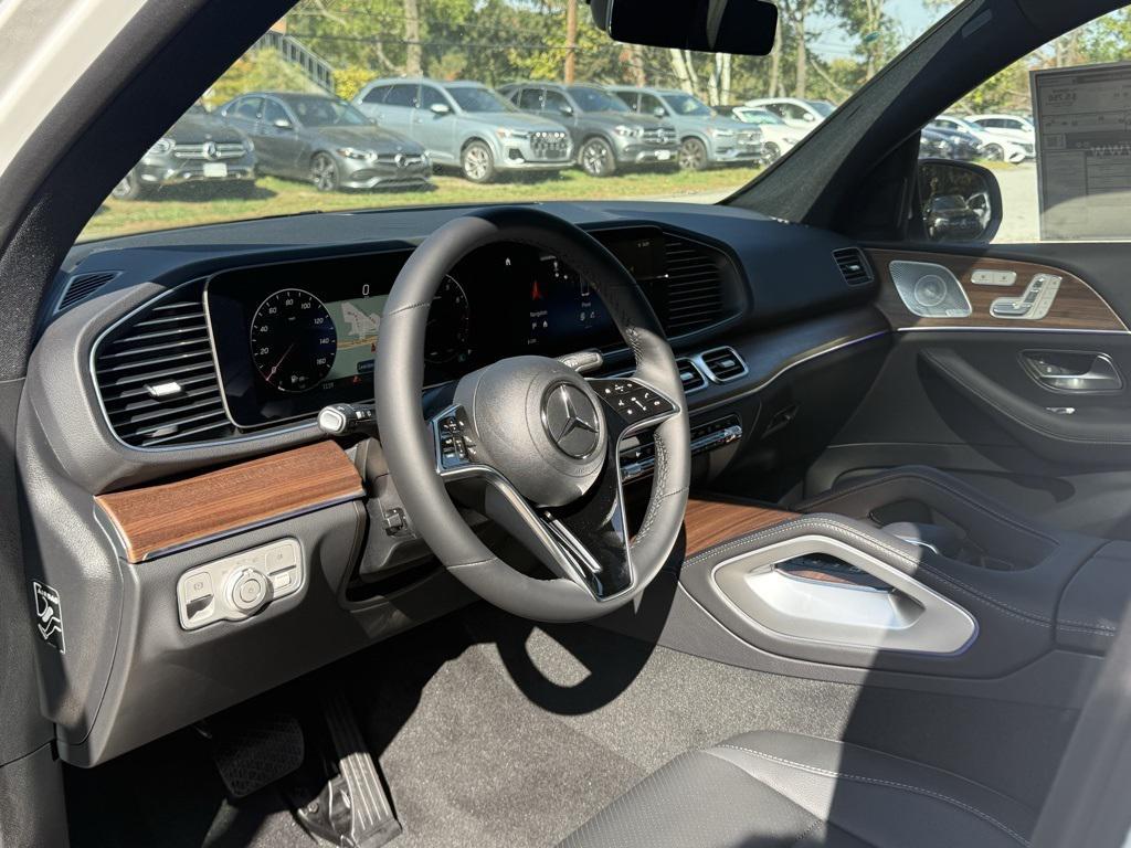 new 2026 Mercedes-Benz GLE 350 car, priced at $71,815