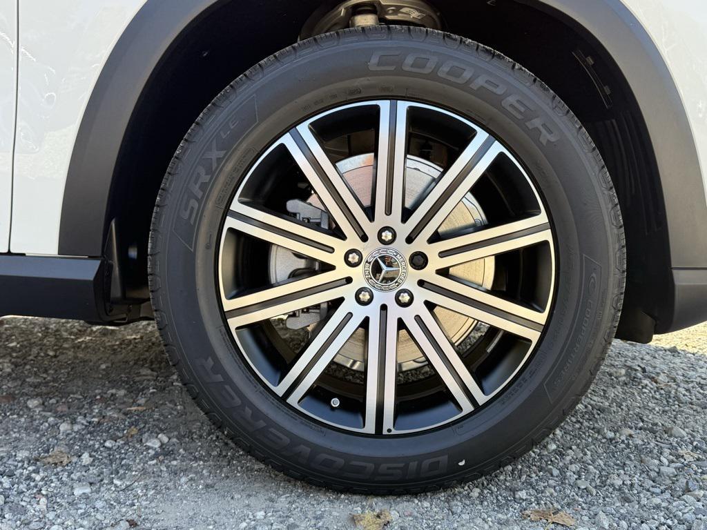 new 2026 Mercedes-Benz GLE 350 car, priced at $71,815
