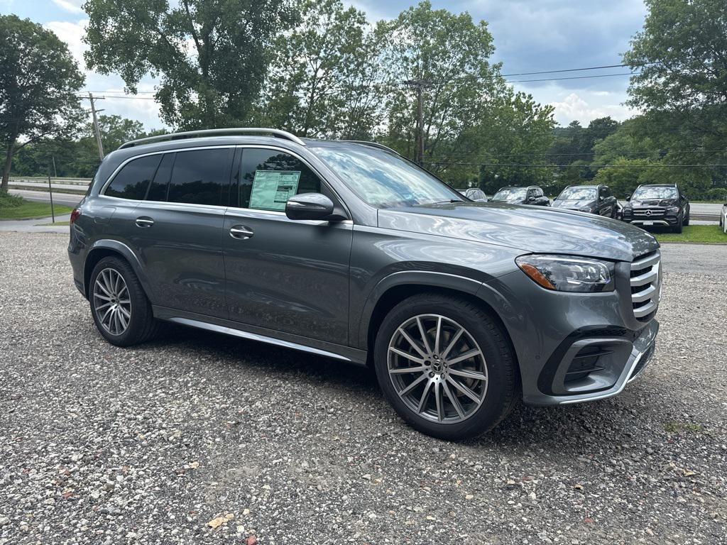new 2025 Mercedes-Benz GLS 450 car, priced at $96,825