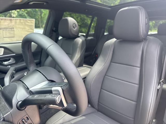 new 2025 Mercedes-Benz GLS 450 car, priced at $96,825