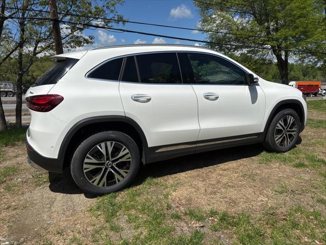 new 2025 Mercedes-Benz GLA 250 car, priced at $48,795