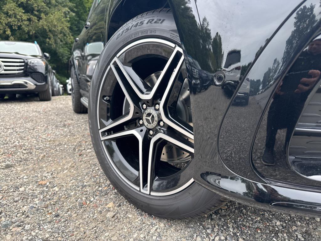 new 2026 Mercedes-Benz GLS 450 car, priced at $97,265