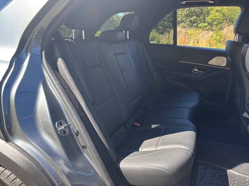 used 2022 Mercedes-Benz GLE 350 car, priced at $49,799