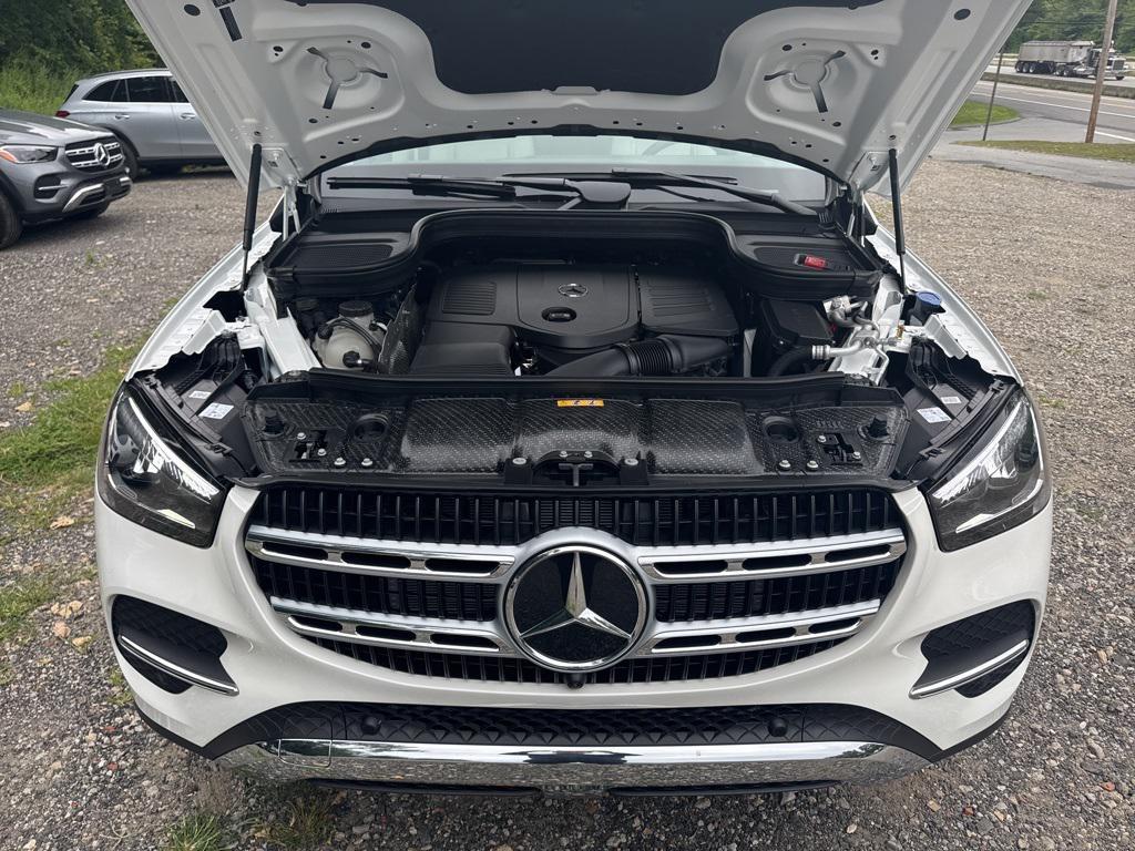 new 2026 Mercedes-Benz GLE 350 car, priced at $67,845