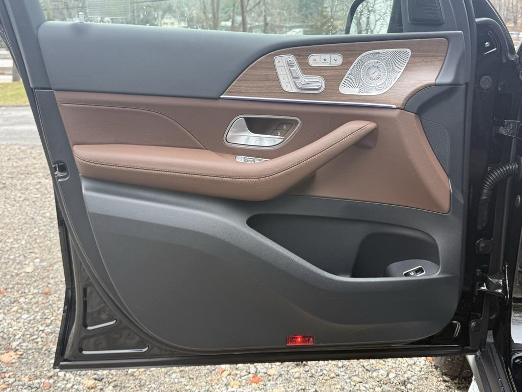 new 2026 Mercedes-Benz GLE 350 car, priced at $74,900