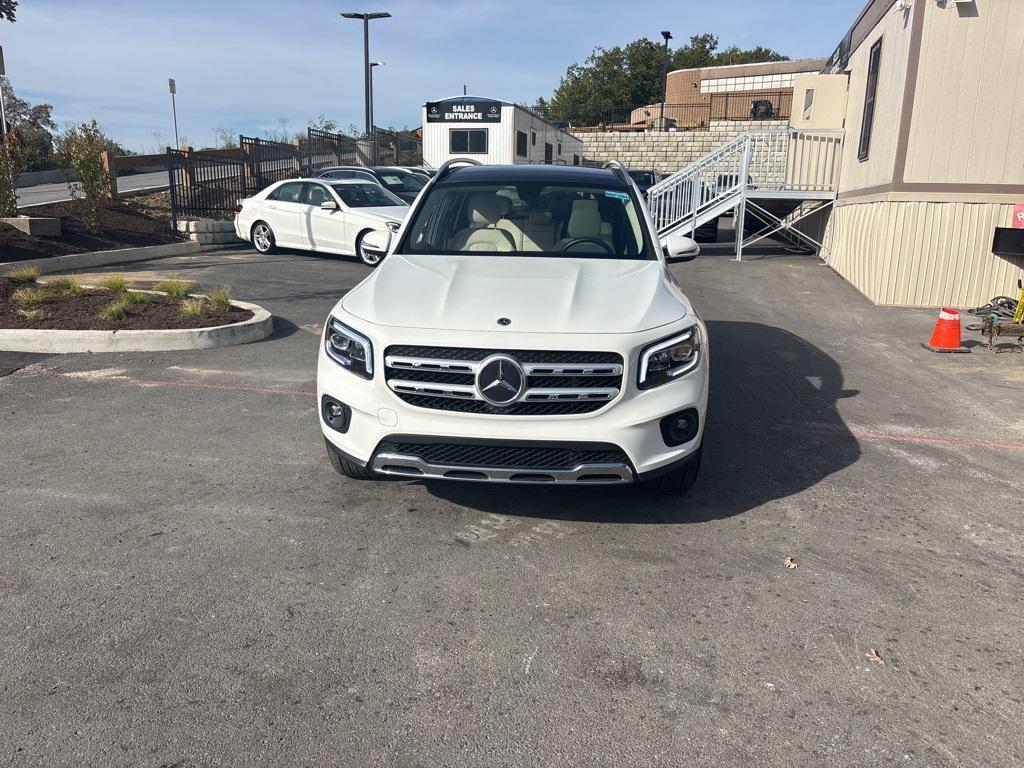 used 2023 Mercedes-Benz GLB 250 car, priced at $36,999